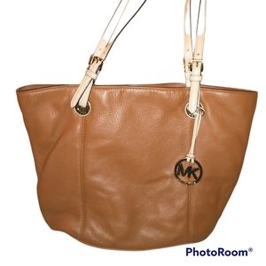 Michael Michael Kors Leather Bag